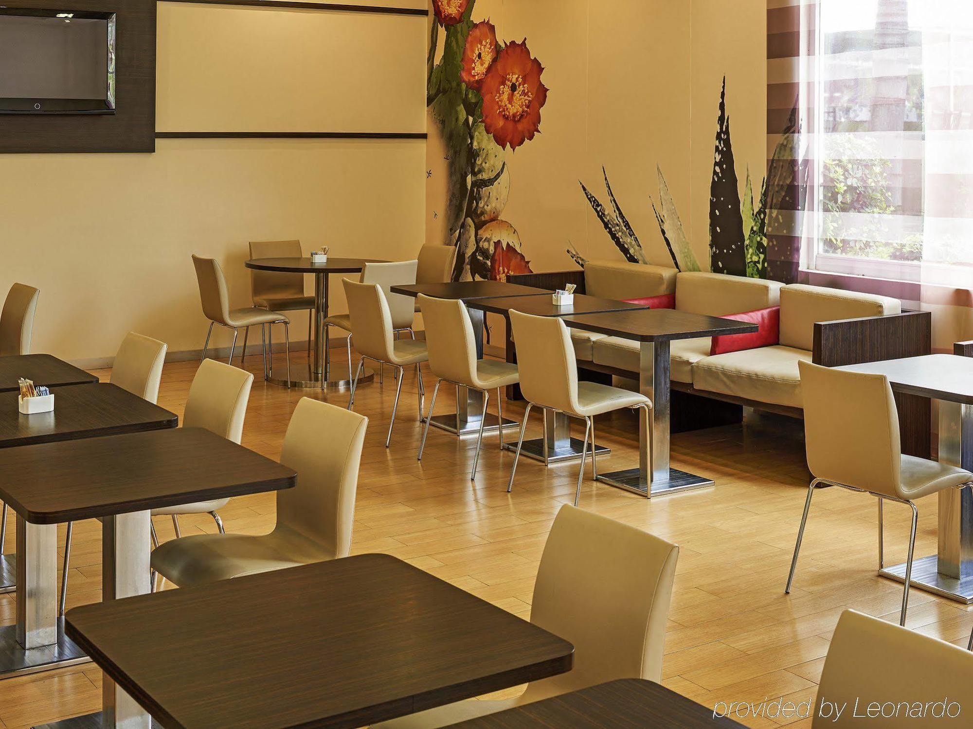 Ibis Monterrey Valle San Pedro Garza Garcia 외부 사진